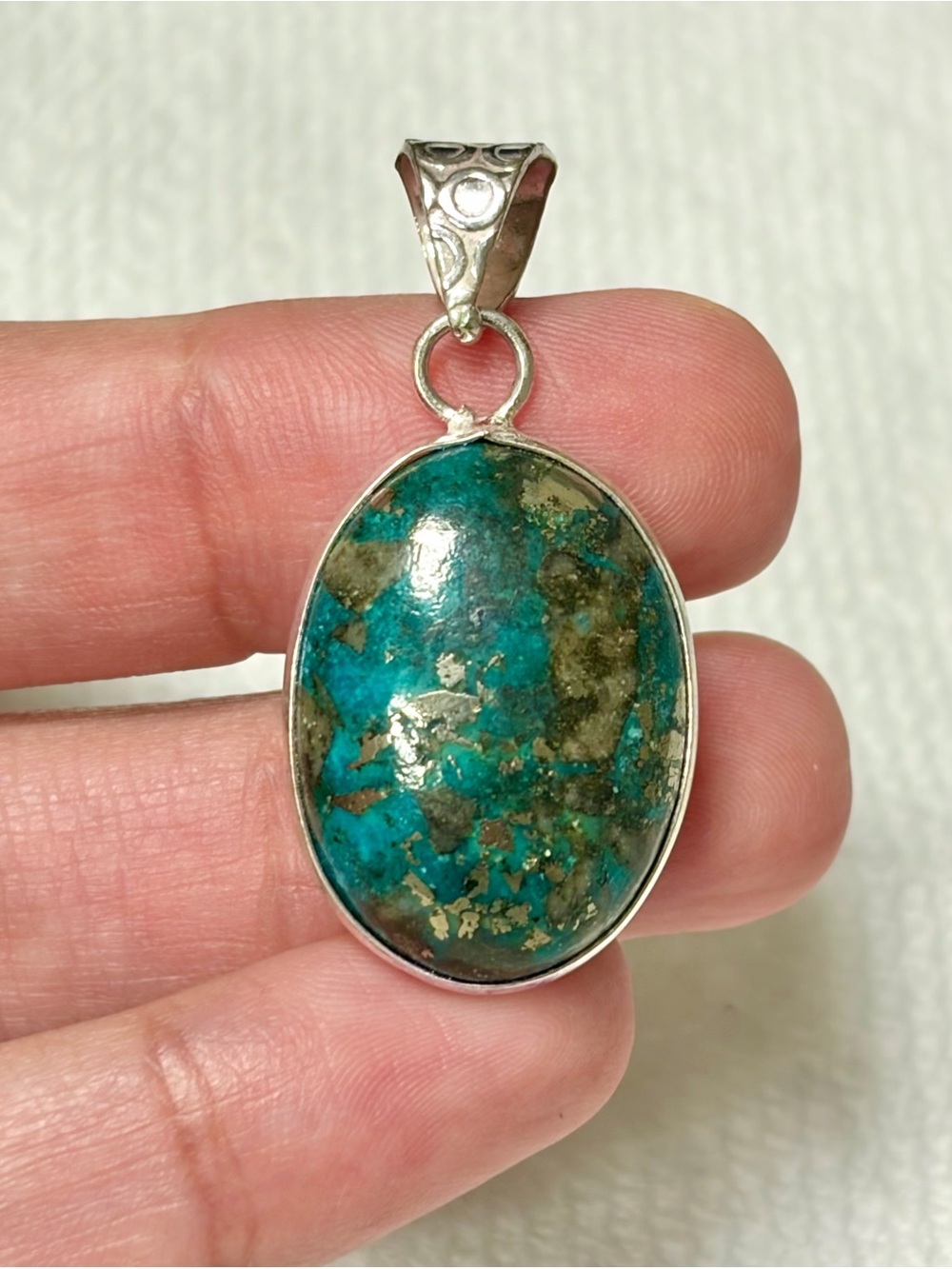 Sterling Silver Royston Turquoise Green and Gold-tone Oval Pendant